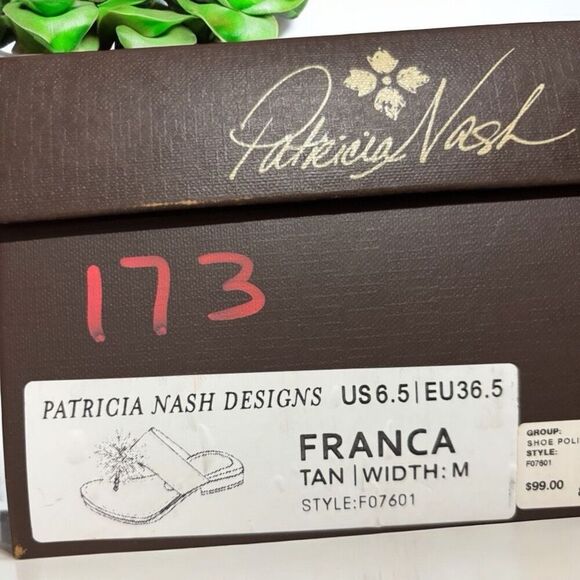 Patricia Nash Franca Tassel Leather Tooled Sandals  Tan Size 6.5 NIB - Picture 6 of 6